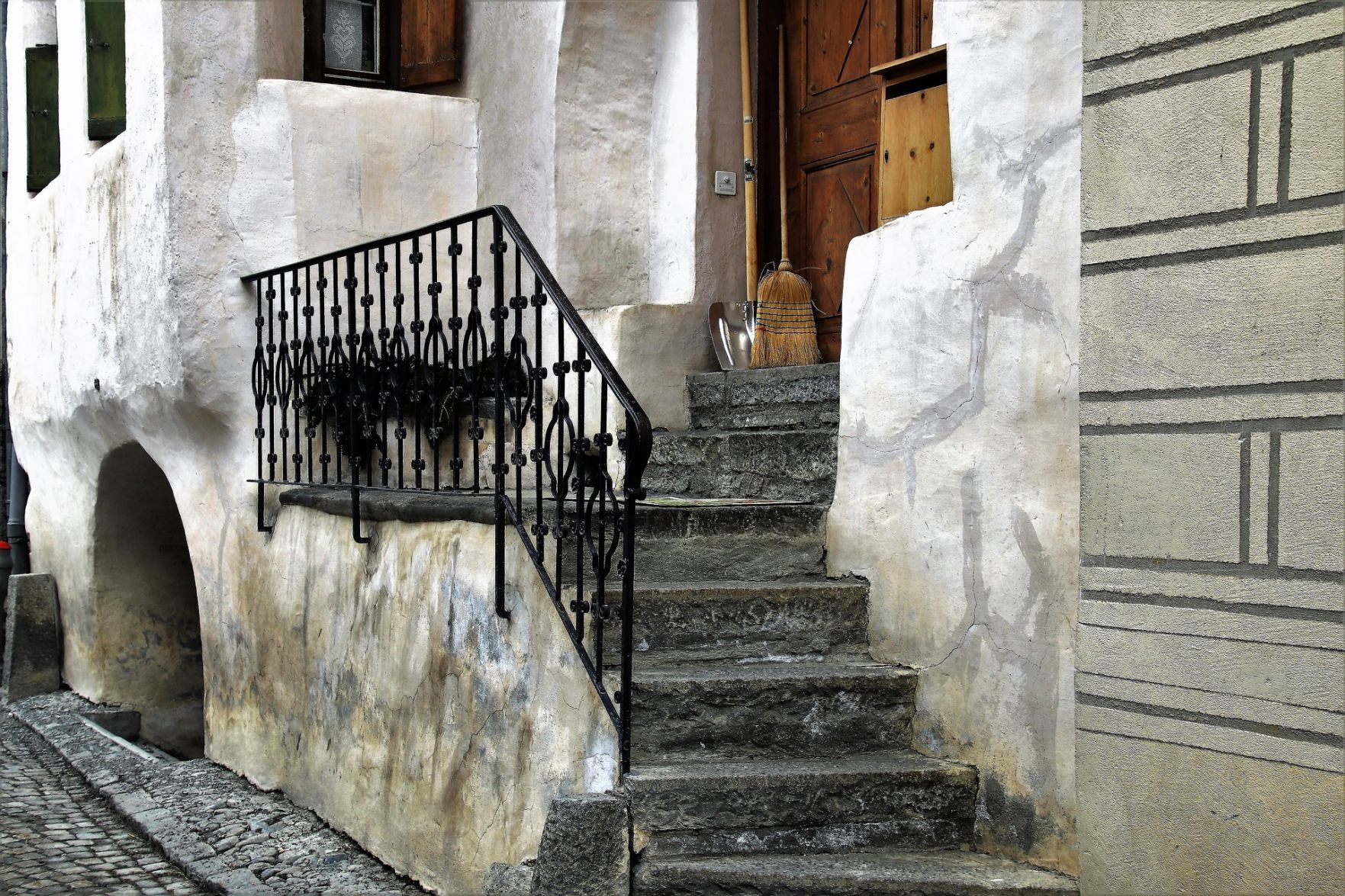 5. Trade houses with a friend or family member.